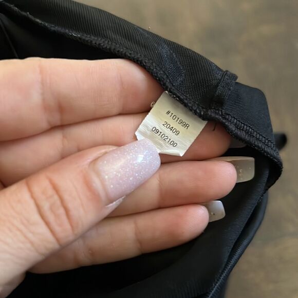 ASSETS BY SPANX Flawless Finish Shaping Micro Low Back Cupped Bodysuit 1X - Picture 8 of 10